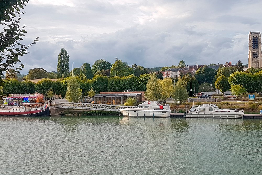 Une activité touristique nautique avec bateaux électriques et point de restauration - porté par l'EURL Castel Plaisance © PETR UCCSA Une activité touristique nautique avec bateaux électriques et point de restauration - porté par l'EURL Castel Plaisance © PETR UCCSA